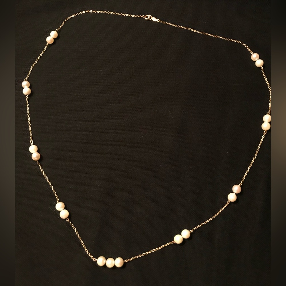 14k gold station Elegant Pearl Necklace missing one pearl